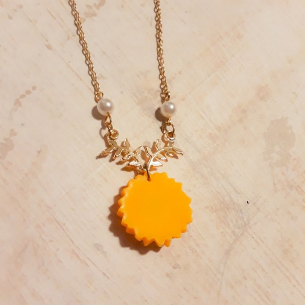Dainty Gold Chain Pearl Vine Bright Yellow Sunflower Pendant Necklace - Picture 10 of 12